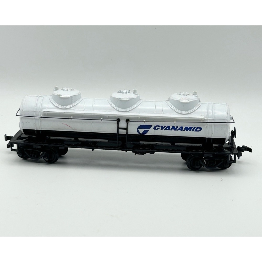 Bachmann HO‎ Scale Tanker Car Tanker Car Cyanamid Train Pre-owned